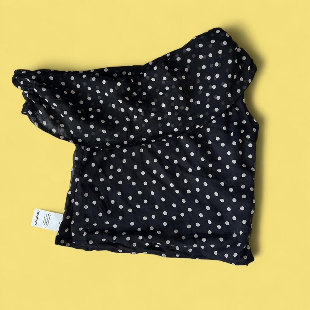 Boohoo polka dot asymmetric wrap
